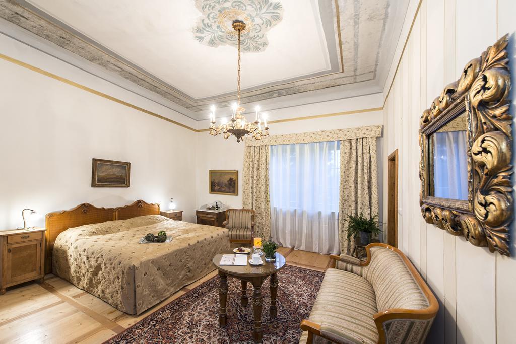 Chateau Grandcastle Liptovský Hrádok Exterior foto